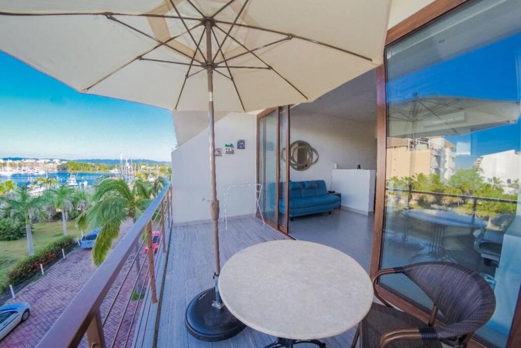 Modern Stylish Apt. Steps Away From The Beach Apartment Nuevo Vallarta Exterior photo